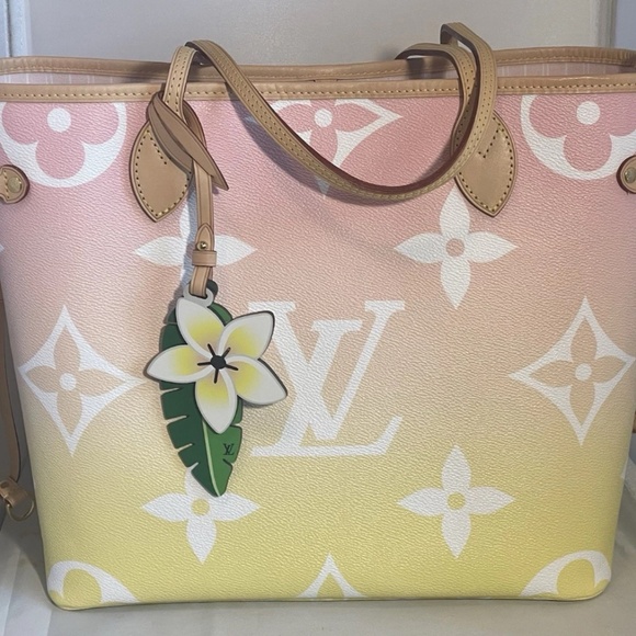 Louis Vuitton By the Pool Neverfull - Picture 2 of 10